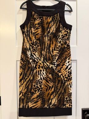 Women's Sleeveless Animal Leopard Print  Dress in Brown & Black Size 12 Like New